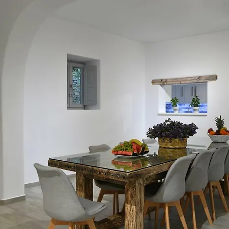 Nisides Villa Kostos